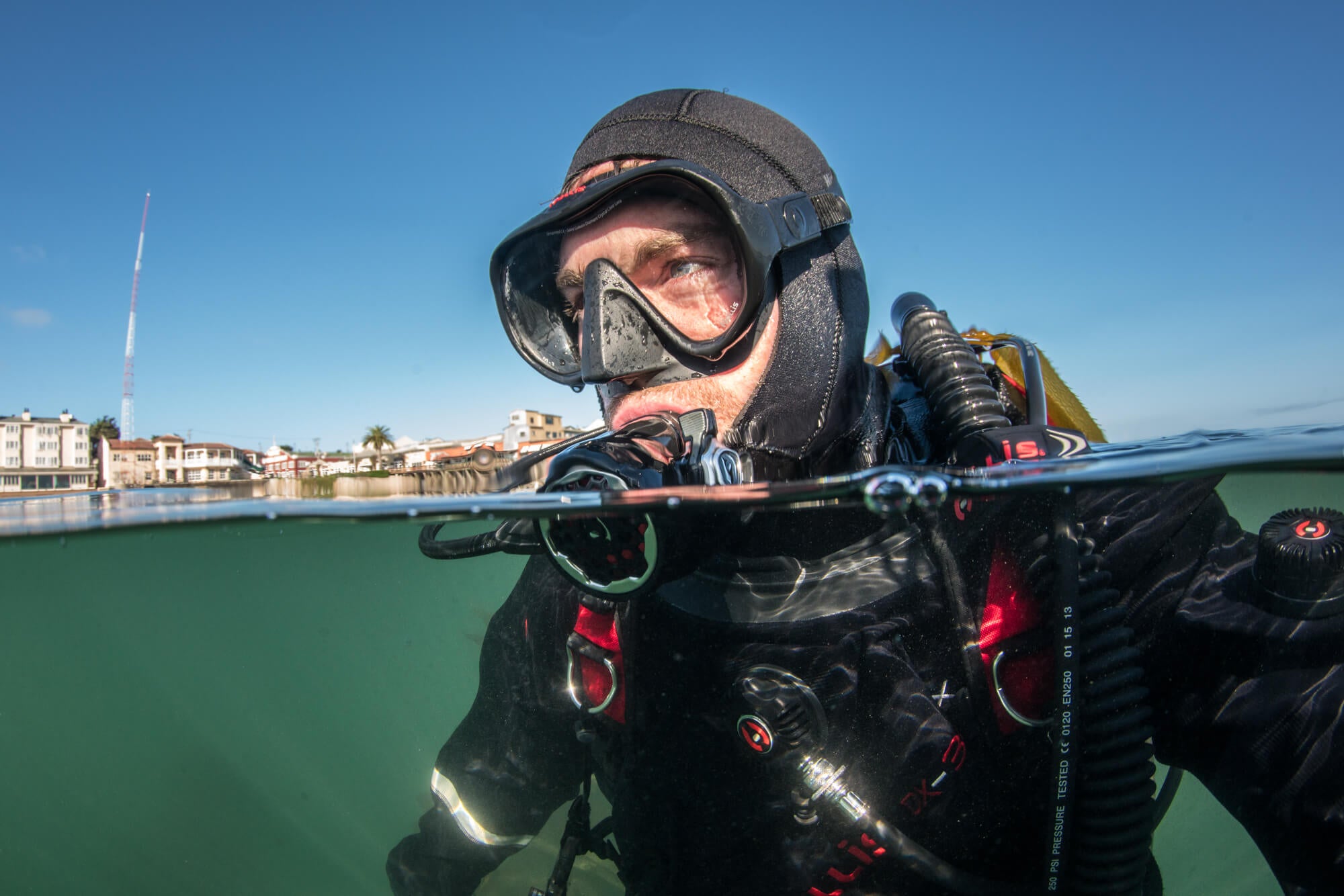 How To Choose a Diving Mask